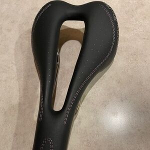 Selle Italia Carbon Lady SLR Saddle
